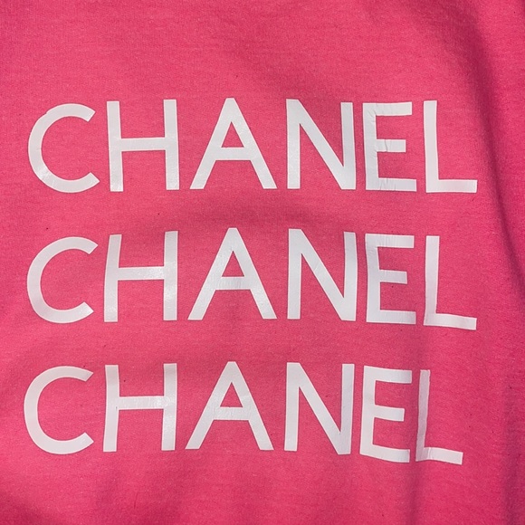 Pink Crewneck - Picture 2 of 3